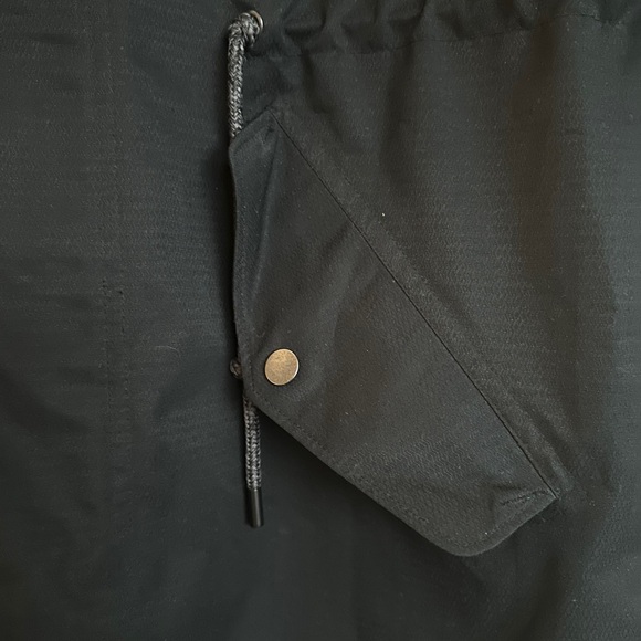 Burton Water Resistant Rain Jacket Shell - Picture 3 of 13